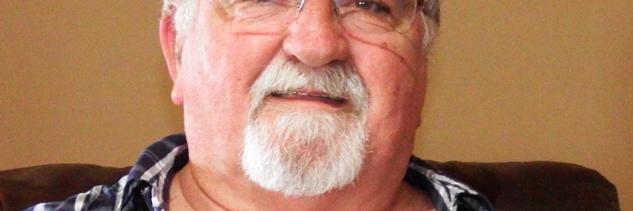 Willem van der Merwe, koÃ¶rdineerder van Franskraal Buurtwag se loodskomitee